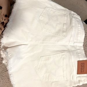 Princess Polly star shorts sooo cute!